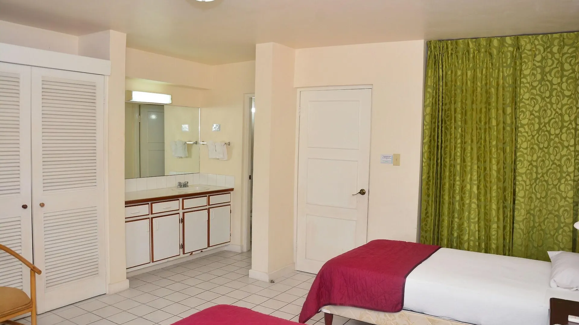 El Greco Resort Montego Bay Hotel